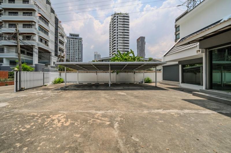ให้เช่า,เซ้ง,ขาย บ้าน ทำสำนักงาน -ลาดพร้าว ซอย8 ทำเลทอง ใจกลางเมือง ใกล้ MRT โทร 0906360022