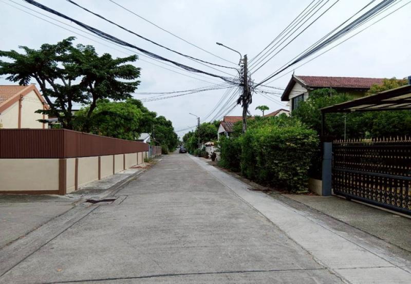 รูปที่3 ต้องการขายบ้านพร้อมที่ดิน สะพานสูง เขตสะพานสูง ราคา 6,200,000 บาท