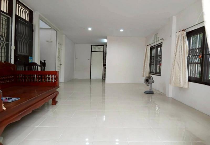 รูปที่5 ต้องการขายบ้านพร้อมที่ดิน สะพานสูง เขตสะพานสูง ราคา 6,200,000 บาท