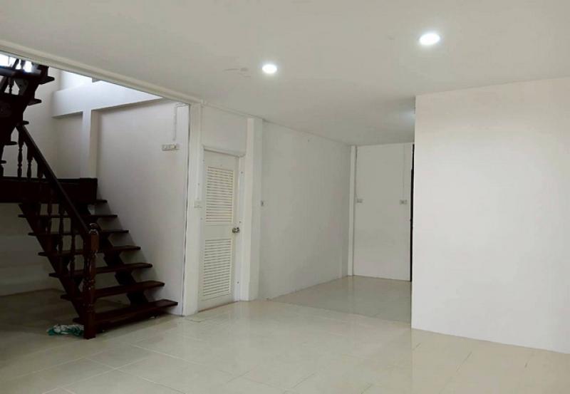 รูปที่6 ต้องการขายบ้านพร้อมที่ดิน สะพานสูง เขตสะพานสูง ราคา 6,200,000 บาท