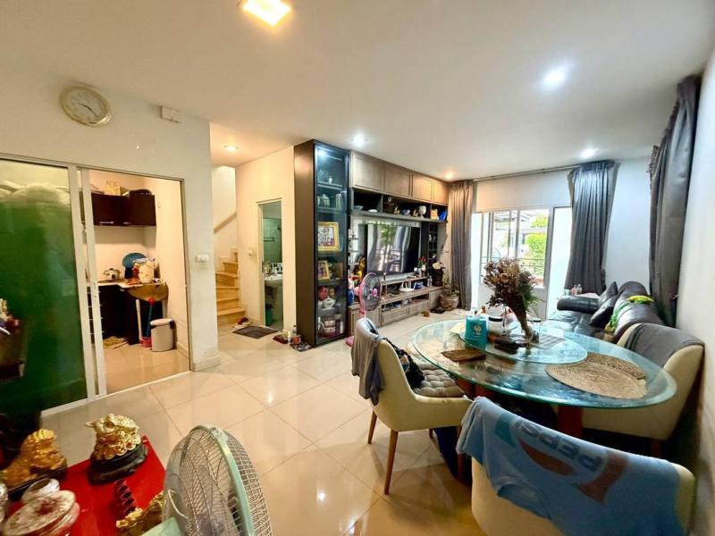 รูปที่8 ต้องการขายบ้านพร้อมที่ดิน บางบัวทอง บางบัวทอง ราคา 5,750,000 บาท