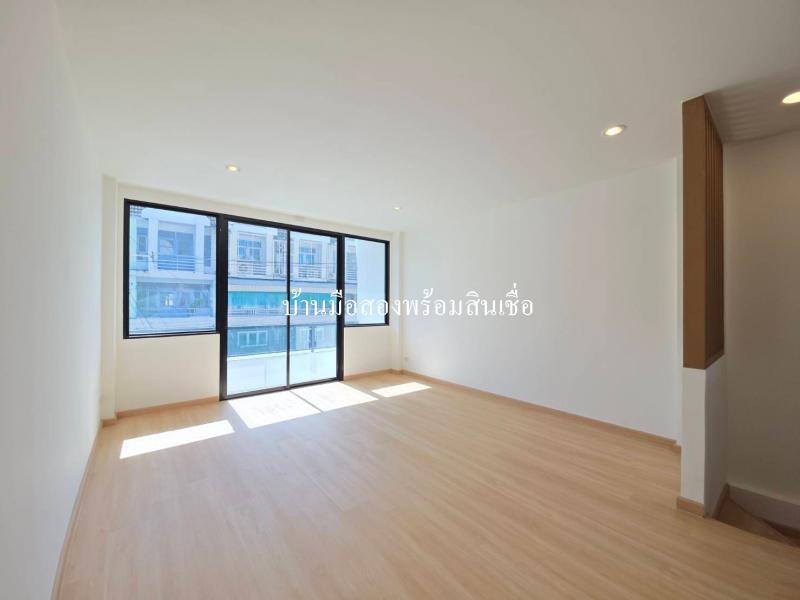 รูปที่7 ต้องการขายบ้านพร้อมที่ดิน มีนบุรี เขตมีนบุรี ราคา 3,490,000 บาท