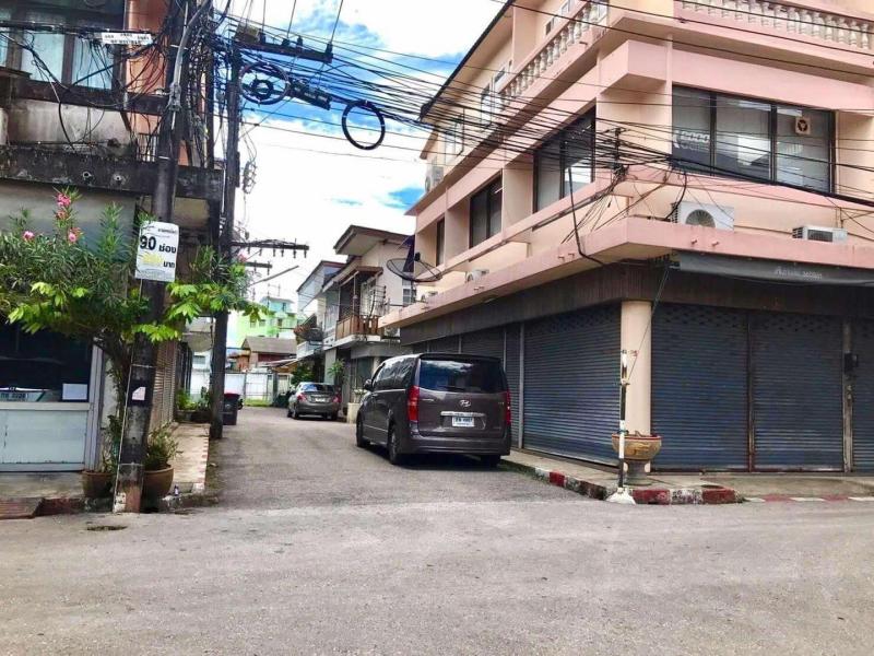 ขายที่ดินเปล่า (ตลาดพลอยจันทบุรี)