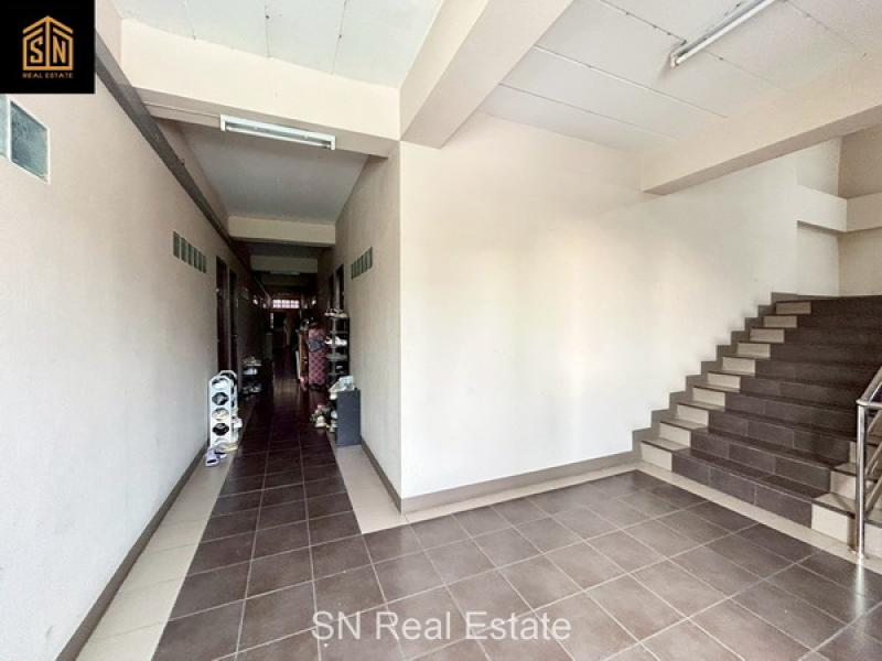 รูปที่7 ต้องการขายอาคารพาณิชย์ บางโคล่ เขตบางคอแหลม ราคา 95,000,000 บาท