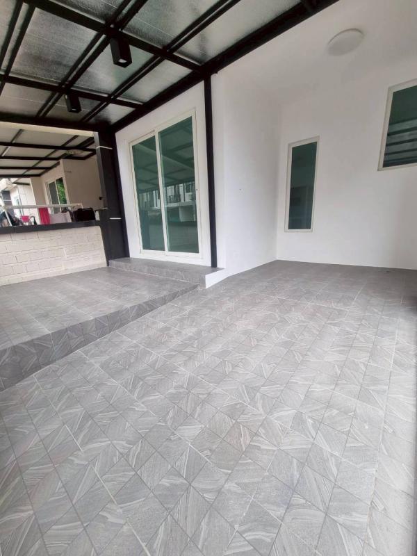 รูปที่2 ต้องการขายบ้านพร้อมที่ดิน ท่าข้าม เขตบางขุนเทียน ราคา 2,390,000 บาท