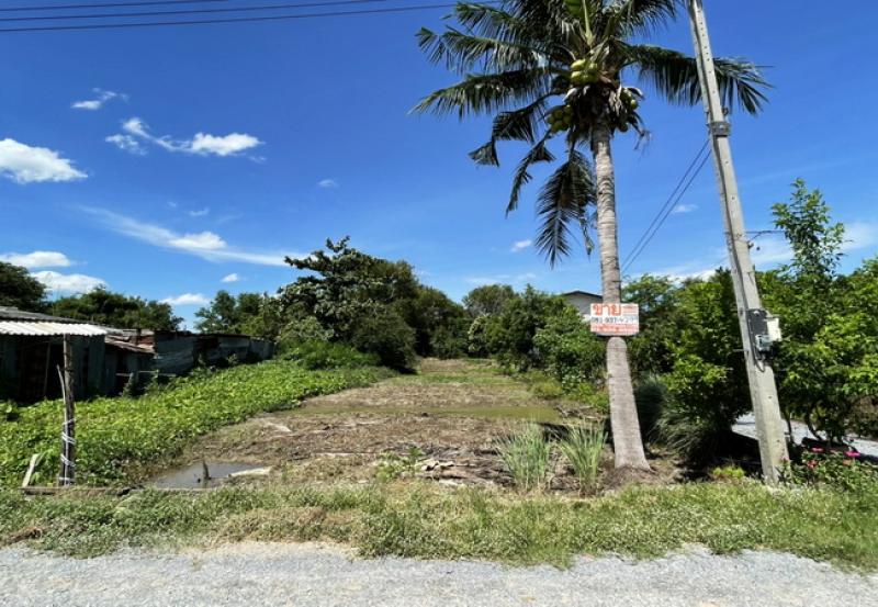 รูปที่2 ต้องการขายที่ดินเปล่า ลานตากฟ้า นครชัยศรี ราคา 790,000 บาท