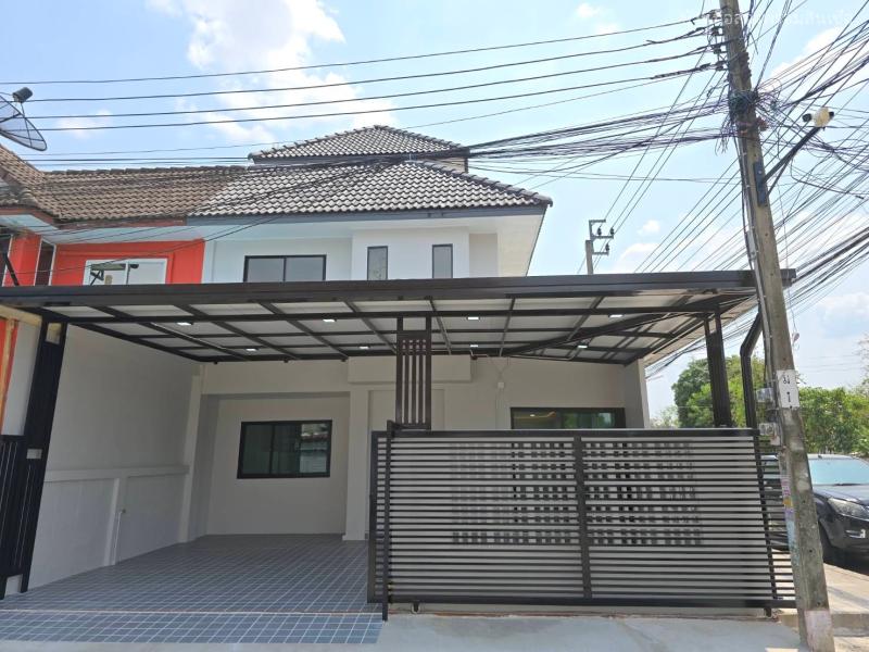 หมู่บ้าน เมืองทรัพย์ธานี เลียบคลองสอง 25