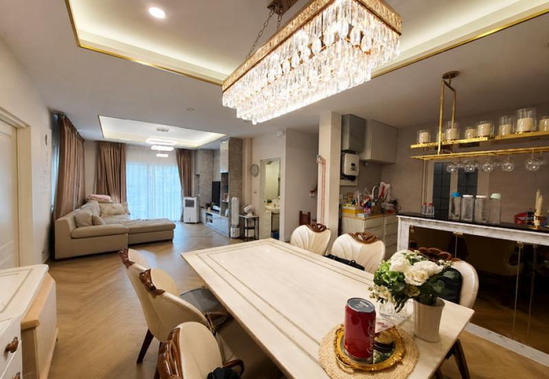 รูปที่4 ต้องการขายบ้านพร้อมที่ดิน คลองสองต้นนุ่น เขตลาดกระบัง ราคา 7,800,000 บาท