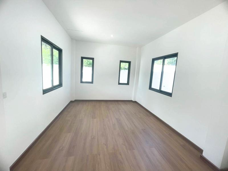 รูปที่7 ต้องการขายบ้านพร้อมที่ดิน คลองจั่น เขตบางกะปิ ราคา 9,990,000 บาท