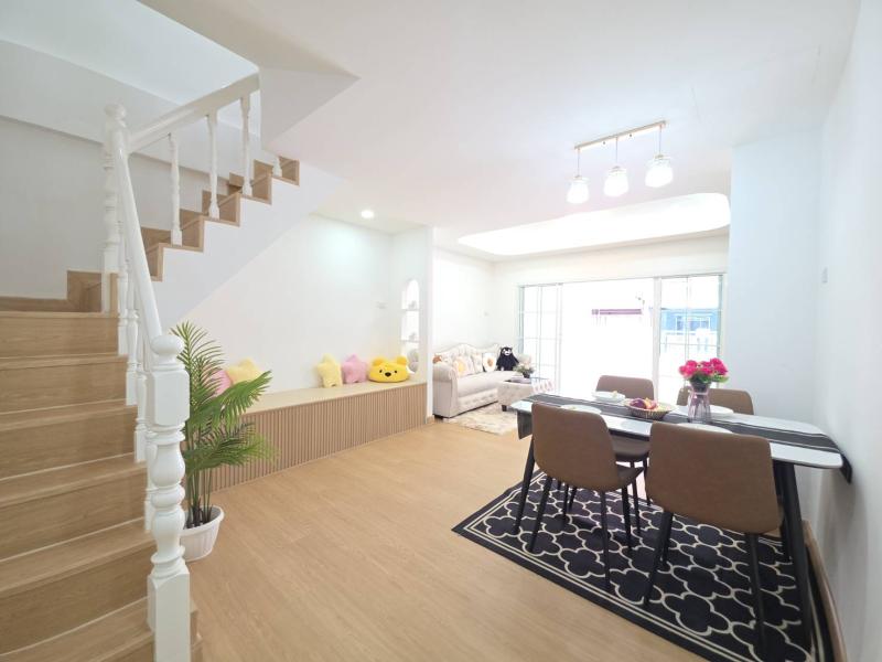 รูปที่4 ต้องการขายบ้านพร้อมที่ดิน สามวาตะวันตก เขตคลองสามวา ราคา 1,890,000 บาท