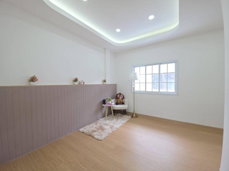 รูปที่7 ต้องการขายบ้านพร้อมที่ดิน สามวาตะวันตก เขตคลองสามวา ราคา 1,890,000 บาท