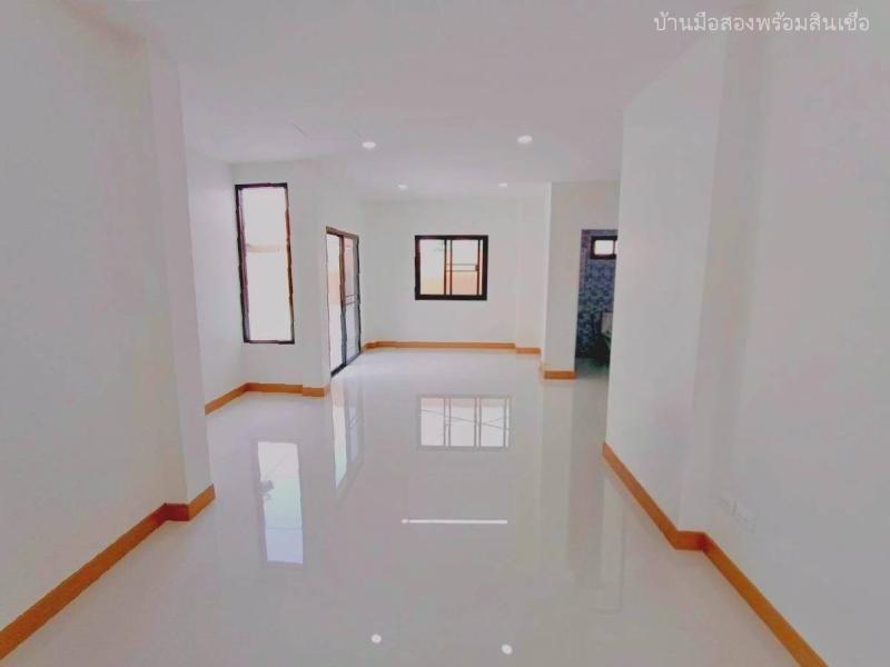 รูปที่8 ต้องการขายบ้านพร้อมที่ดิน คูคต ลำลูกกา ราคา 3,990,000 บาท
