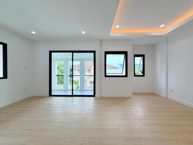 รูปที่7 ต้องการขายบ้านพร้อมที่ดิน สีกัน เขตดอนเมือง ราคา 3,890,000 บาท