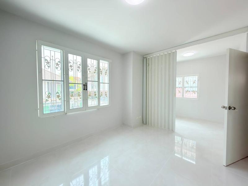 รูปที่7 ต้องการขายบ้านพร้อมที่ดิน สามวาตะวันตก เขตคลองสามวา ราคา 2,490,000 บาท