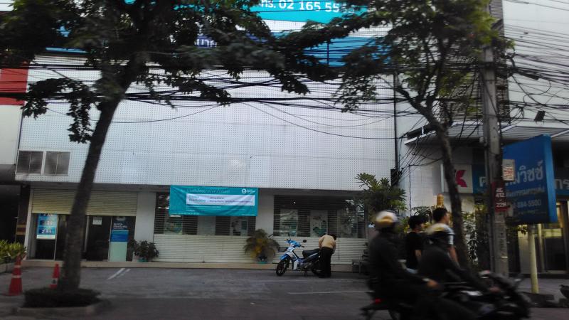 อาคาร3ห้อง  ติดถนนบรมราชชนนี ใกล้ Central Pinklao 3ห้อง  กว้าง14x29