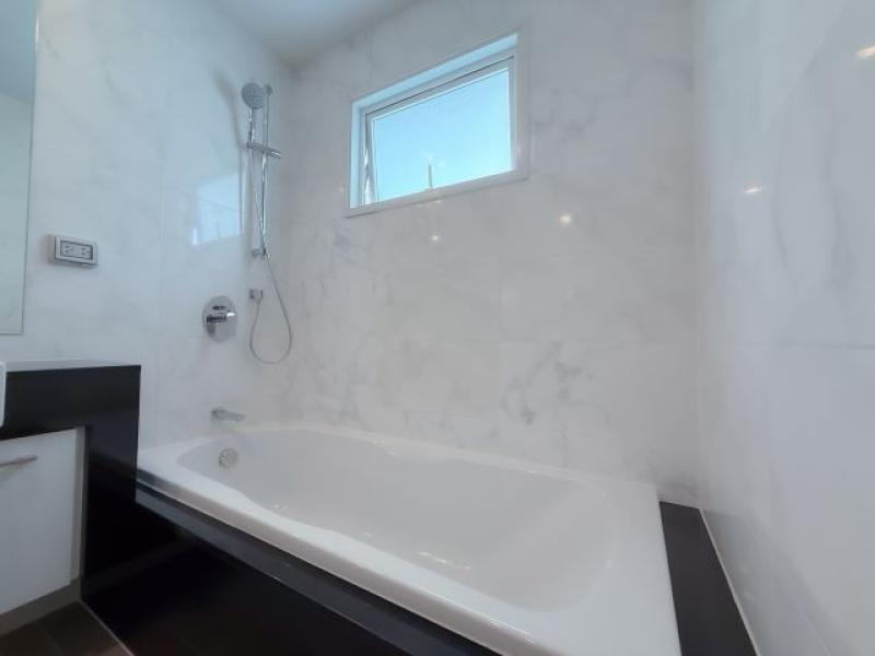 รูปที่5 ต้องการขายคอนโดมิเนียม บางโพงพาง เขตยานนาวา ราคา 18,990,000 บาท