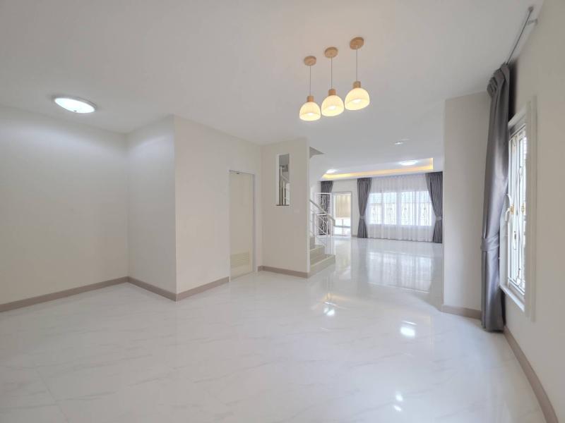 รูปที่4 ต้องการขายบ้านพร้อมที่ดิน บางชัน เขตคลองสามวา ราคา 2,850,000 บาท