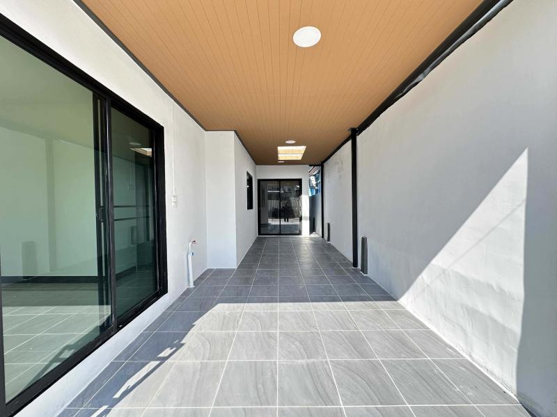 รูปที่2 ต้องการขายบ้านพร้อมที่ดิน กระทุ่มราย เขตหนองจอก ราคา 1,550,000 บาท