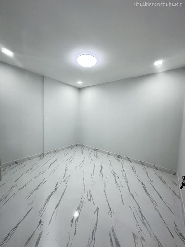 รูปที่6 ต้องการขายบ้านพร้อมที่ดิน สะพานสูง เขตสะพานสูง ราคา 1,990,000 บาท