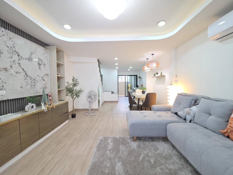 รูปที่3 ต้องการขายบ้านพร้อมที่ดิน บางชัน เขตคลองสามวา ราคา 2,390,000 บาท
