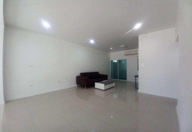 รูปที่2 ต้องการขายทาวน์โฮม ท่าแร้ง เขตบางเขน ราคา 3,490,000 บาท