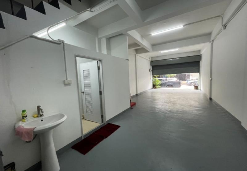 รูปที่6 ต้องการขายอาคารพาณิชย์ หนองค้างพลู เขตหนองแขม ราคา 1,600,000 บาท