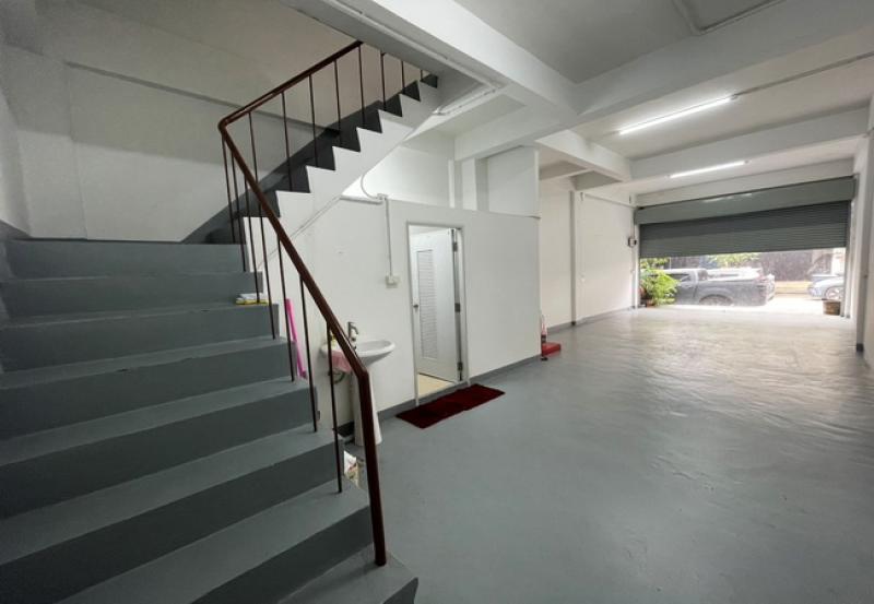 รูปที่7 ต้องการขายอาคารพาณิชย์ หนองค้างพลู เขตหนองแขม ราคา 1,600,000 บาท