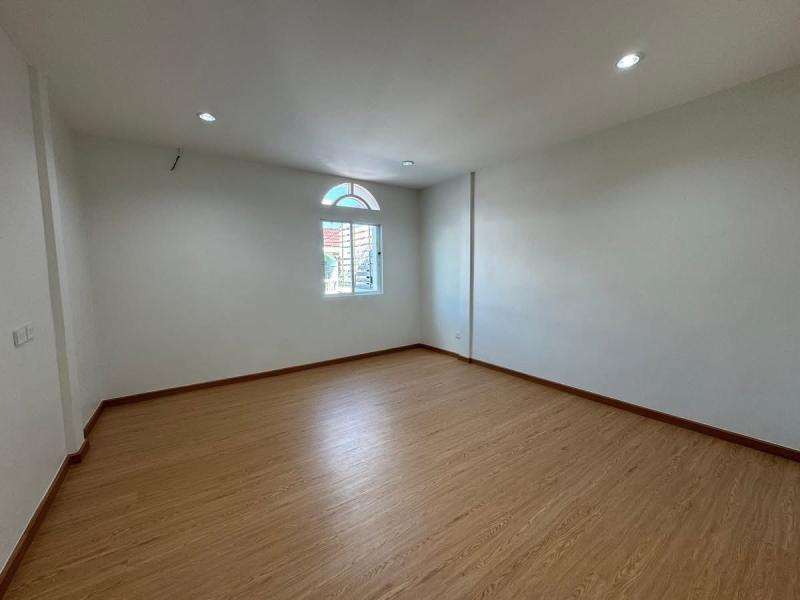 รูปที่6 ต้องการขายบ้านพร้อมที่ดิน ลาดพร้าว เขตลาดพร้าว ราคา 2,990,000 บาท