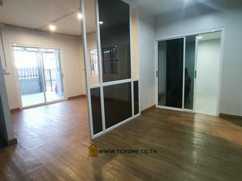 รูปที่3 ต้องการขายทาวน์โฮม แพรกษาใหม่ เมืองสมุทรปราการ ราคา 2,500,000 บาท