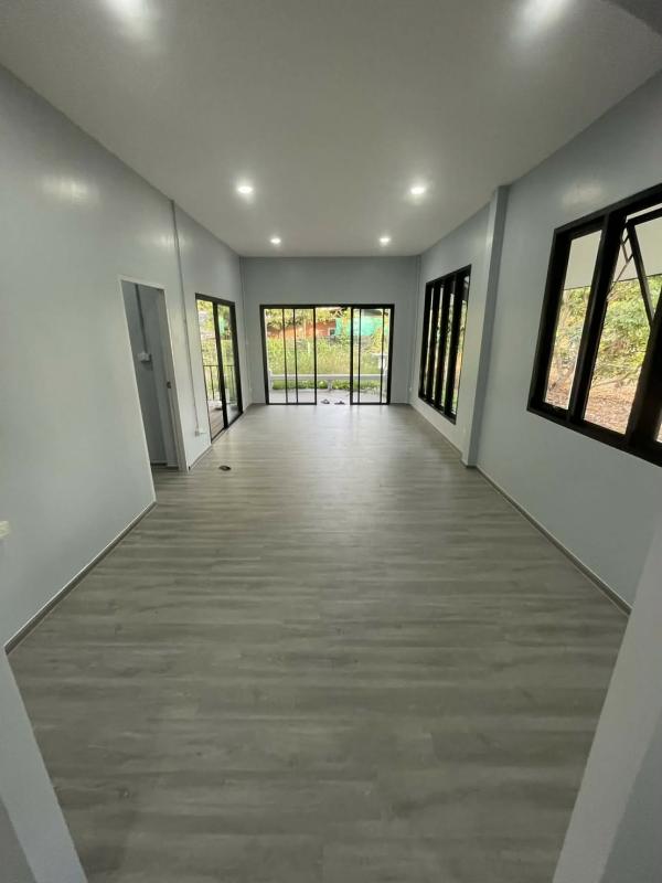 รูปที่6 ต้องการขายบ้านพร้อมที่ดิน ชมภู สารภี ราคา 5,200,000 บาท