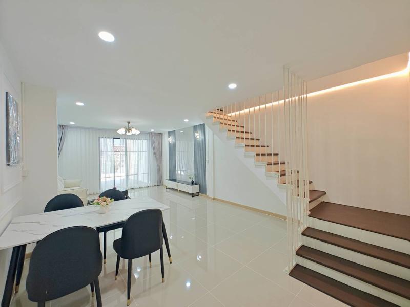 รูปที่3 ต้องการขายบ้านพร้อมที่ดิน คลองถนน เขตสายไหม ราคา 2,590,000 บาท