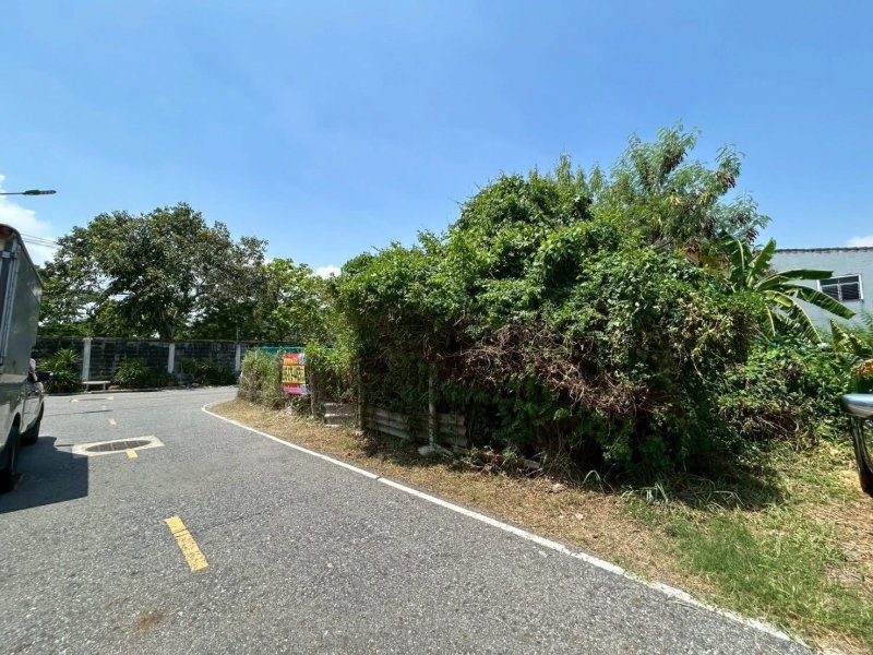 รูปที่2 ต้องการขายที่ดินเปล่า ท้ายบ้านใหม่ เมืองสมุทรปราการ ราคา 1,290,000 บาท