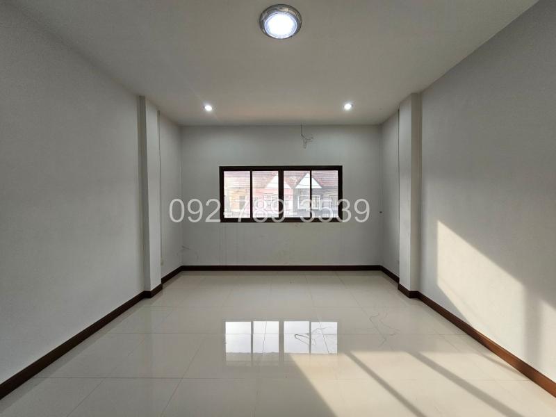 รูปที่5 ให้เช่าอาคารพาณิชย์ ในเมือง เมืองกำแพงเพชร ราคา 8,500 บาท