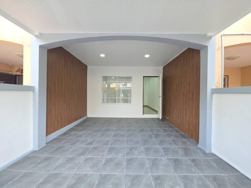รูปที่2 ต้องการขายบ้านพร้อมที่ดิน สามวาตะวันตก เขตคลองสามวา ราคา 1,750,000 บาท