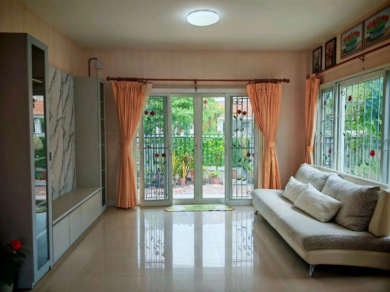 รูปที่2 ให้เช่าบ้านพร้อมที่ดิน บางรักน้อย เมืองนนทบุรี ราคา 25,000 บาท