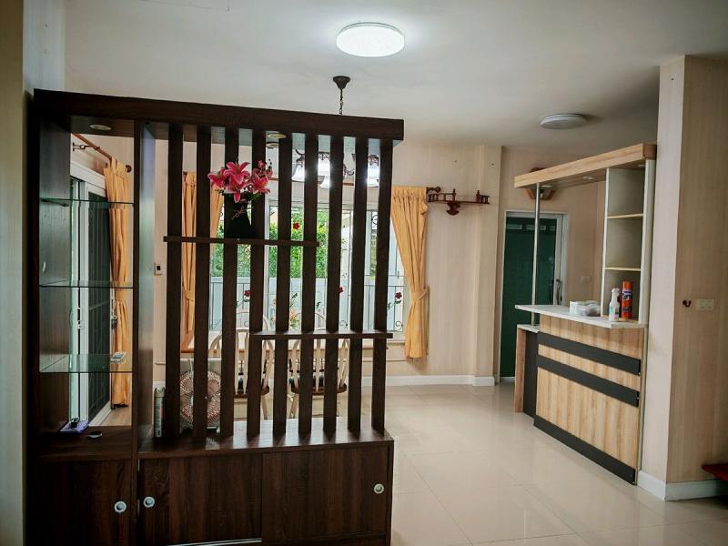 รูปที่6 ให้เช่าบ้านพร้อมที่ดิน บางรักน้อย เมืองนนทบุรี ราคา 25,000 บาท