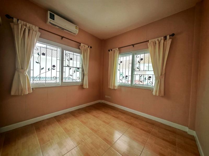 รูปที่8 ให้เช่าบ้านพร้อมที่ดิน บางรักน้อย เมืองนนทบุรี ราคา 25,000 บาท