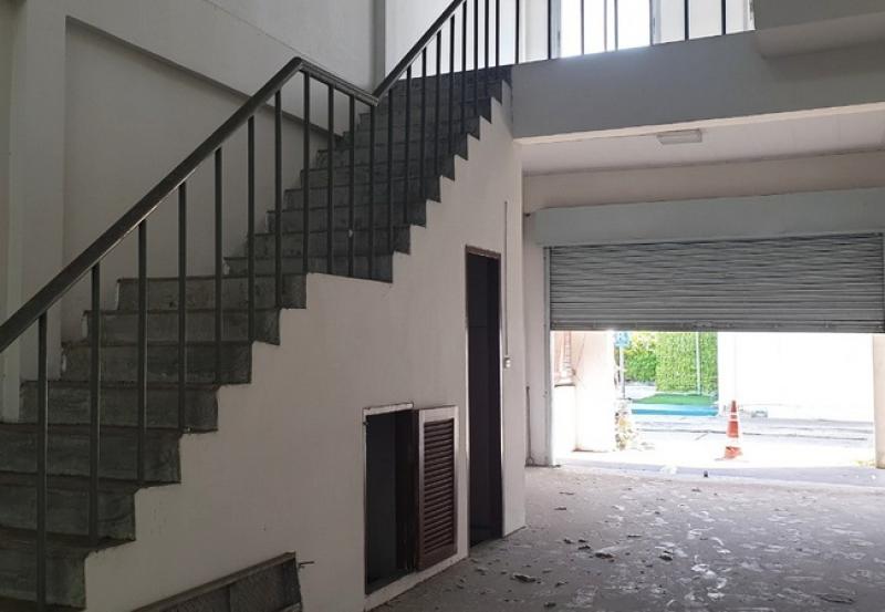 รูปที่5 ต้องการขายอาคารพาณิชย์ ลาดพร้าว เขตลาดพร้าว ราคา 7,400,000 บาท