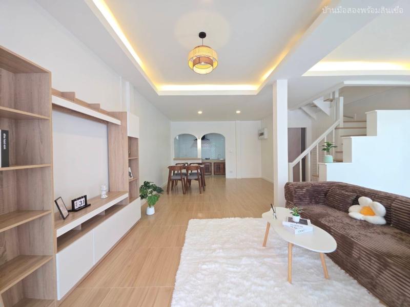 รูปที่2 ต้องการขายบ้านพร้อมที่ดิน สามวาตะวันตก เขตคลองสามวา ราคา 2,590,000 บาท