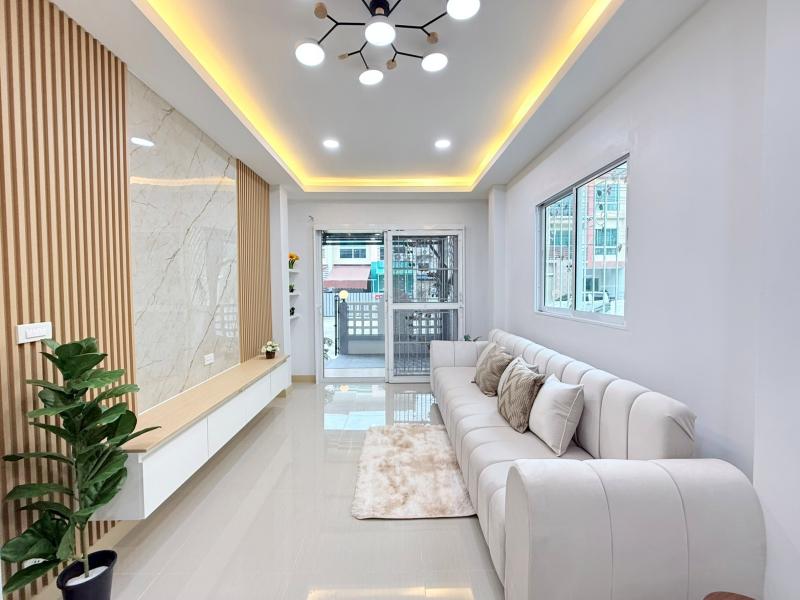 รูปที่3 ต้องการขายบ้านพร้อมที่ดิน โคกแฝด เขตหนองจอก ราคา 2,400,000 บาท