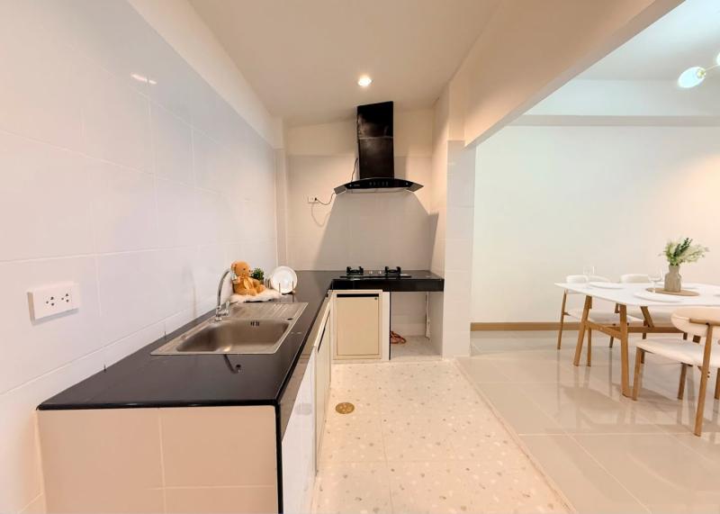 รูปที่5 ต้องการขายบ้านพร้อมที่ดิน คลองสองต้นนุ่น เขตลาดกระบัง ราคา 2,490,000 บาท