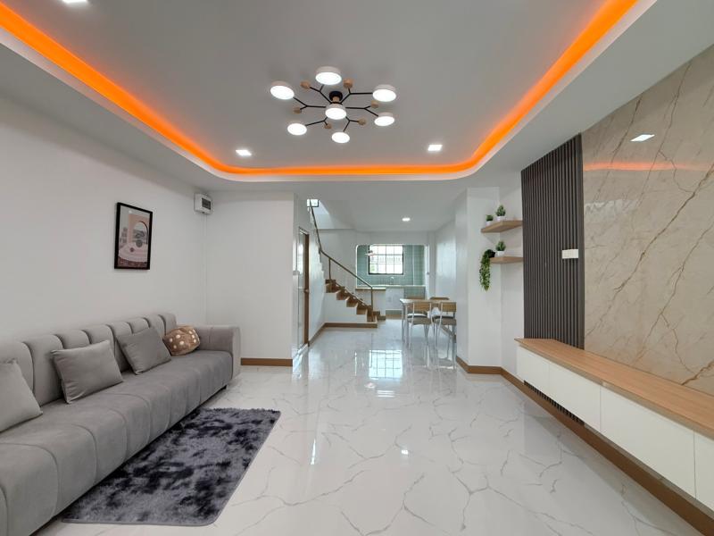 รูปที่3 ต้องการขายบ้านพร้อมที่ดิน มีนบุรี เขตมีนบุรี ราคา 2,190,000 บาท