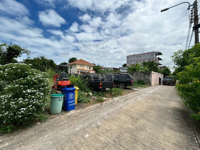 รูปที่3 ต้องการขายที่ดินเปล่า บางศรีเมือง เมืองนนทบุรี ราคา 3,800,000 บาท