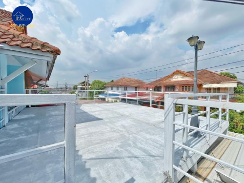 รูปที่4 ต้องการขายบ้านพร้อมที่ดิน บางคูรัด บางบัวทอง ราคา 2,590,000 บาท