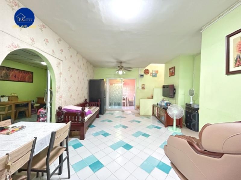 รูปที่5 ต้องการขายบ้านพร้อมที่ดิน บางคูรัด บางบัวทอง ราคา 2,590,000 บาท