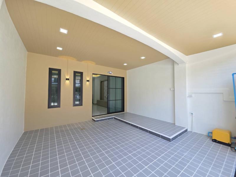 รูปที่2 ต้องการขายบ้านพร้อมที่ดิน สามวาตะวันตก เขตคลองสามวา ราคา 1,890,000 บาท