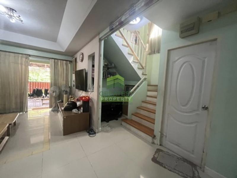 รูปที่3 ต้องการขายบ้านพร้อมที่ดิน ลาดสวาย ลำลูกกา ราคา 3,390,000 บาท