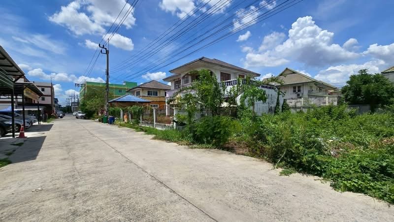 รูปที่2 ต้องการขายที่ดินเปล่า บางบัวทอง บางบัวทอง ราคา 2,300,000 บาท