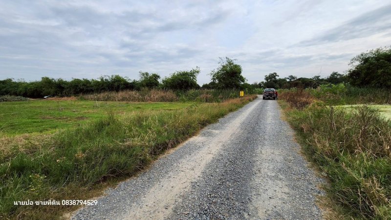 รูปที่4 ต้องการขายที่ดินเปล่า หนองเพรางาย ไทรน้อย ราคา 2,800,000 บาท