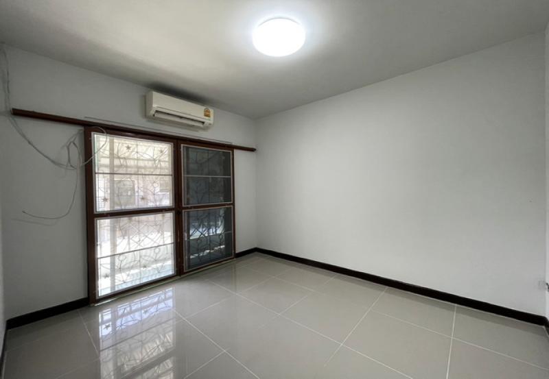รูปที่7 ต้องการขายทาวน์โฮม บางแม่นาง บางใหญ่ ราคา 1,650,000 บาท